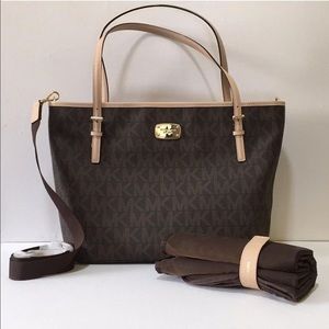 Michael Kors Jet Set Bag